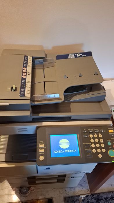 Vand multifunctionala Konica Minolta bizhub250