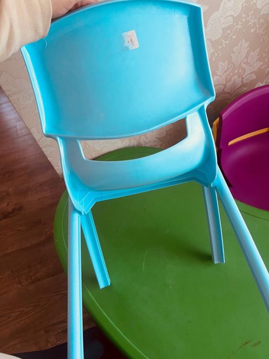 Детский стул со стульями