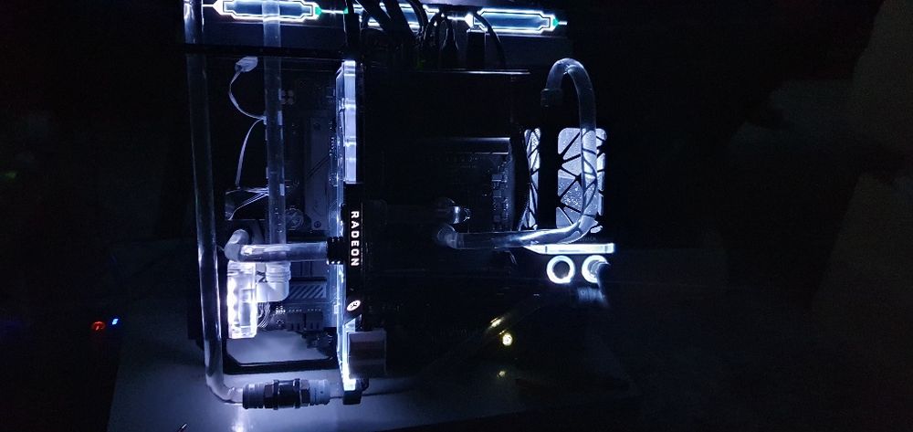 Компютър am5 radeon