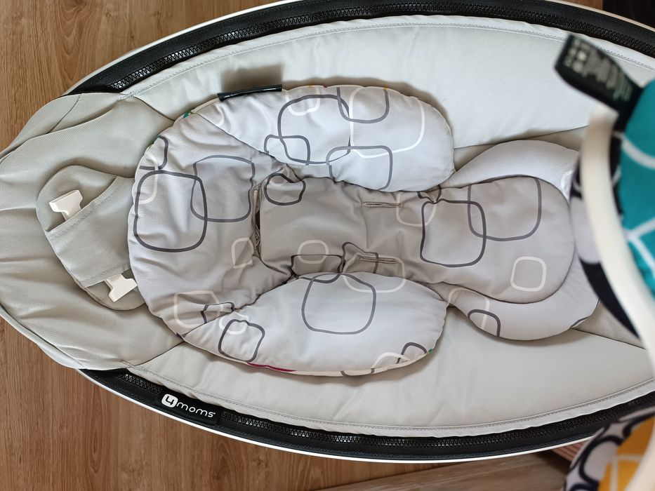 Електрическа бебешка люлка 4moms  MamaRoo