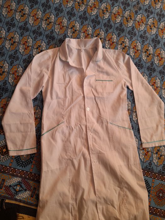 Халад медицинский.                  б