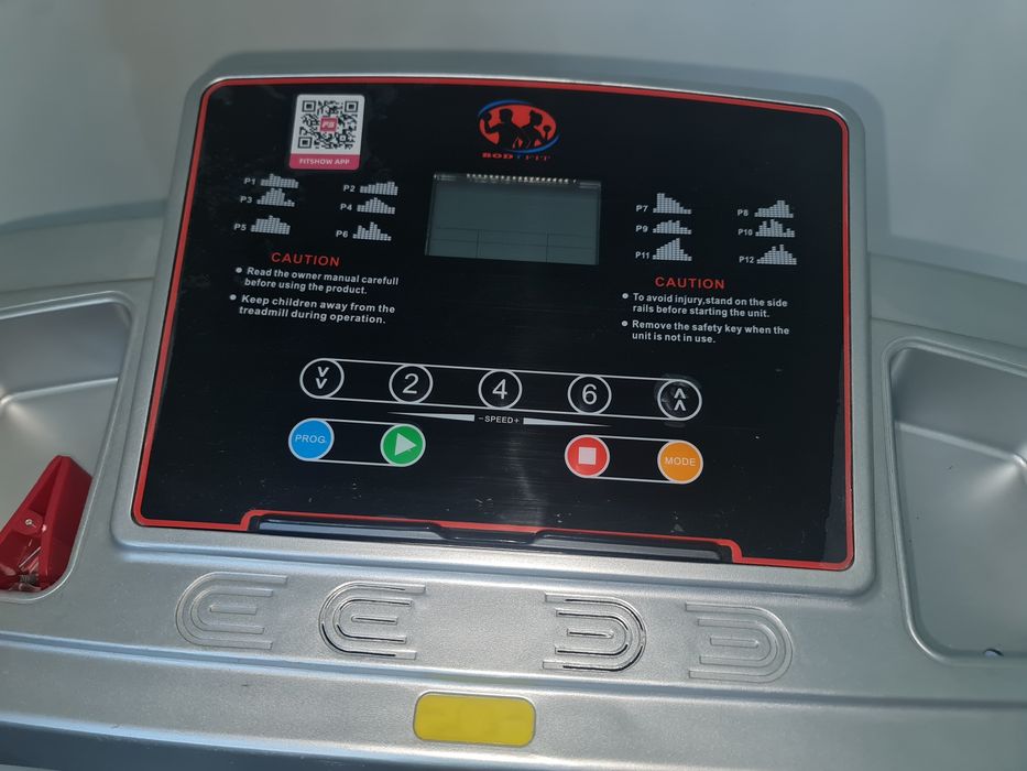 Vând banda de alergare