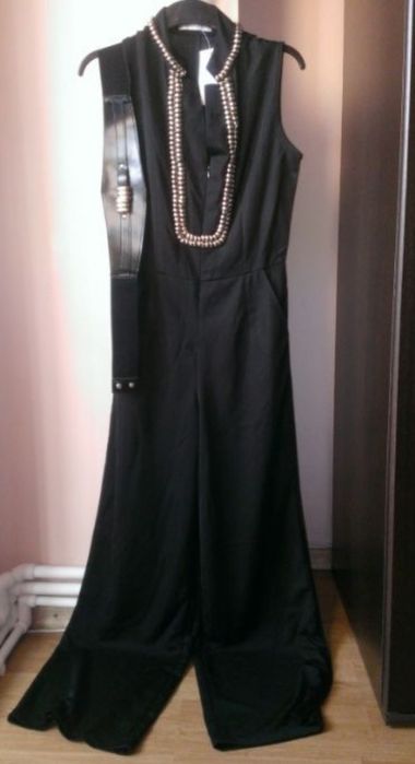 Salopeta dama marime s-m ,include cureaua