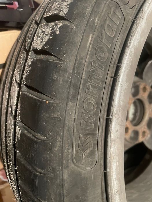 Джанти за BMW F30/F31 с нови летни гуми спорт пакет 18"