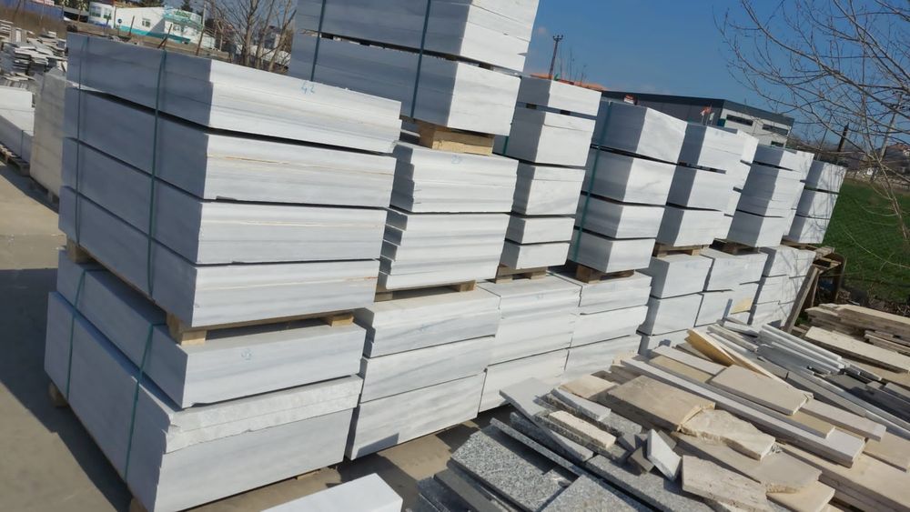 Felinar lumanari candelabru cruci marmura granit placi  poze scris