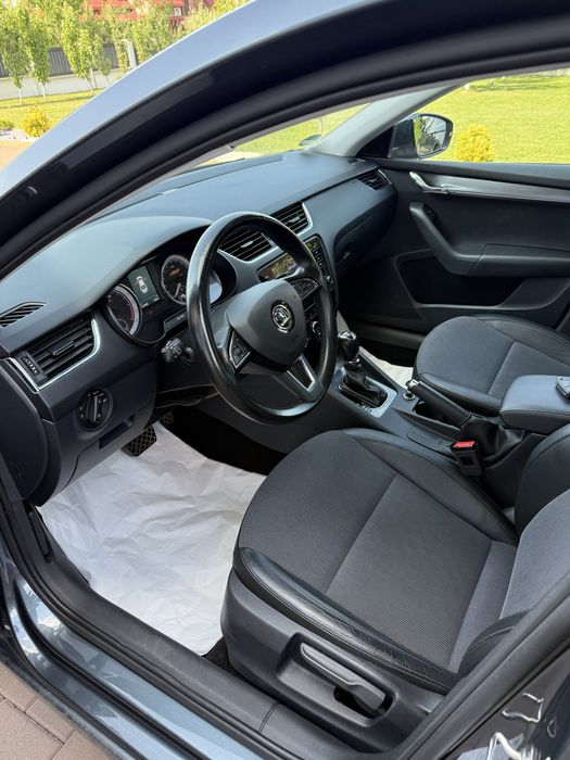 Skoda octavia 2.0 tdi 150 cp automata 2020