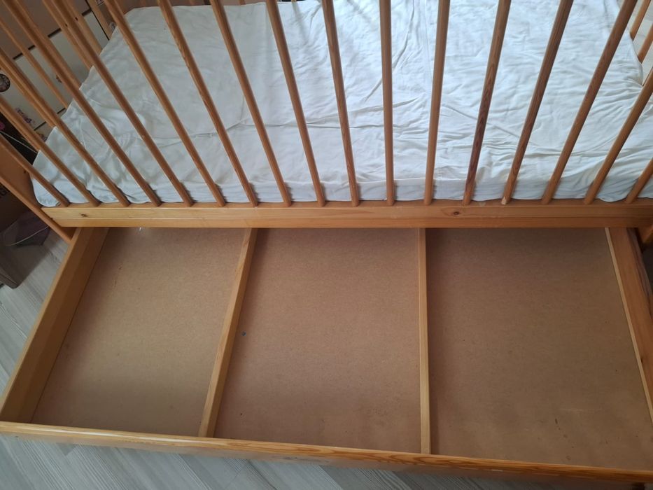 Детско легло - дървено, кошара