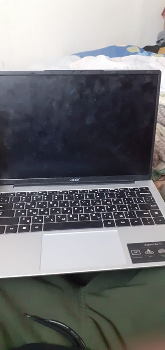 Ноутбук acer новый