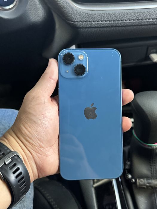 Продам. Iphone 13