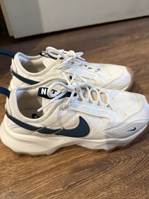 Обувки Nike TC 7900
