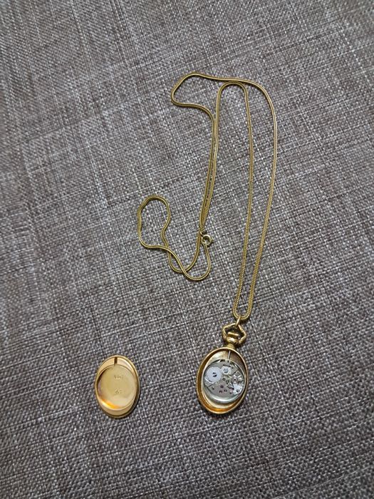 Lant cu medalion Pratina