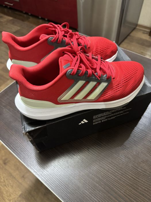 Кроссовки adidas оригинал 100%