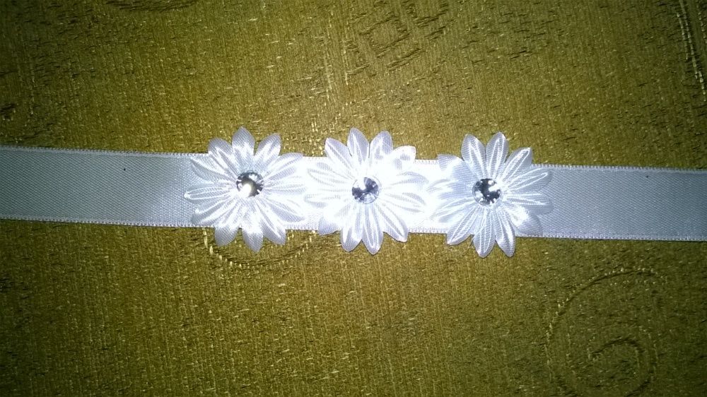 Много пищна шаферска рокля