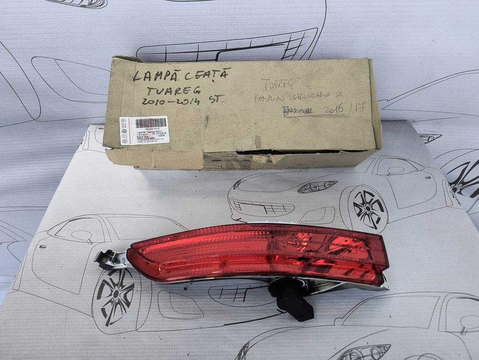 Lampa Ceata Spate Stanga Volkswagen Touareg 2011 / 2010-2014 Cod OEM 173672 (4B2)