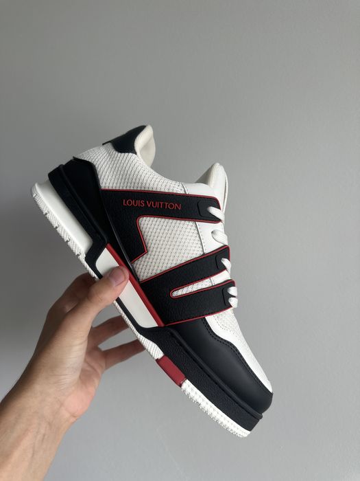 Adidiasi louis vuitton