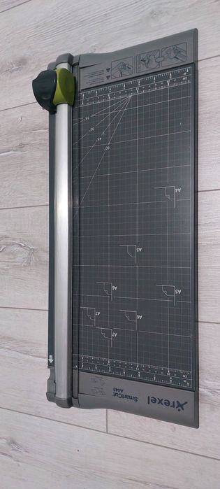 Офисный триммер (резак) для бумаги А3