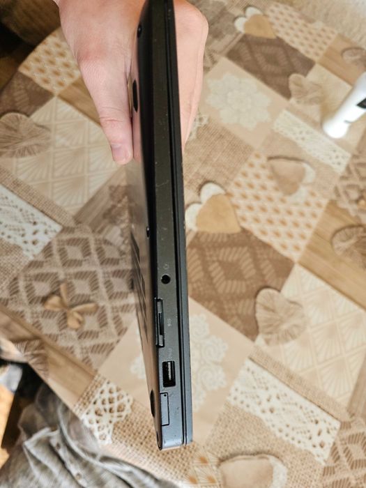 Лаптоп Dell Latitude E470