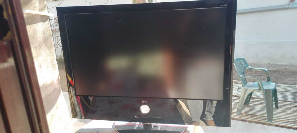 Televizor LG 42LG6000 PENTRU PIESE