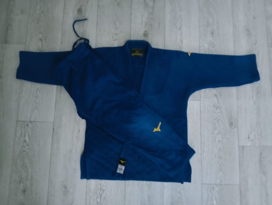 Кимоно для дзюдо