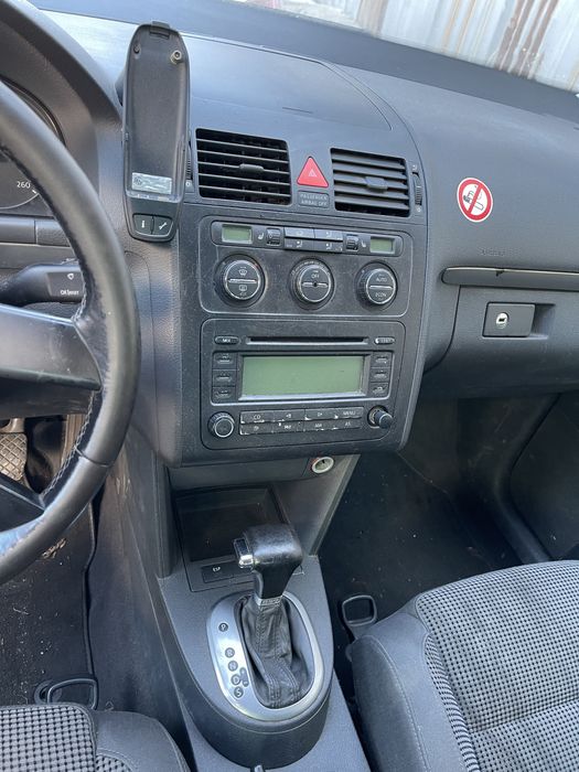 Volkswagen Touran 2.0 TDI 140 DSG 2005 На Части