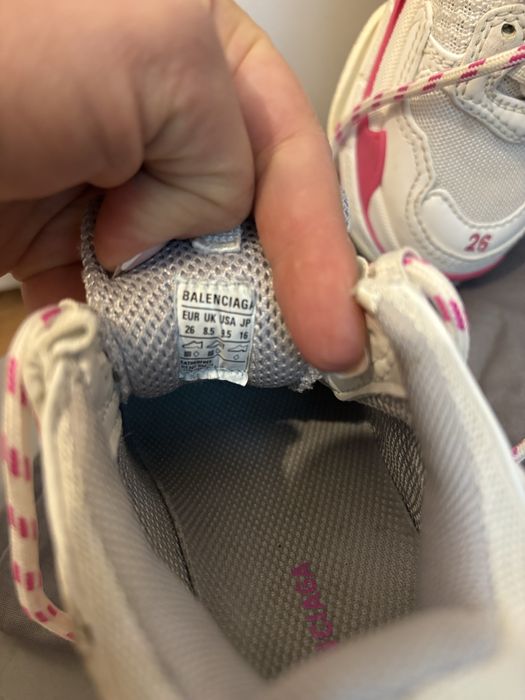 Adidasi Balenciaga 26