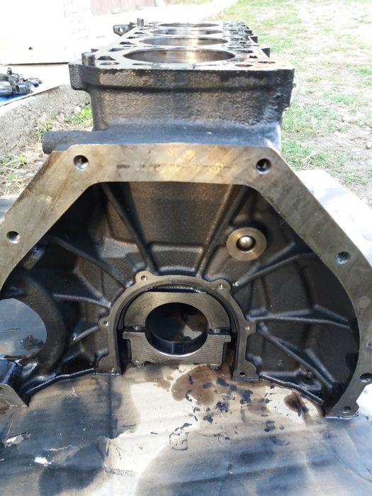 Injectoare sprinter 2.2 , C220, pompa înalte, bloc motor, piston