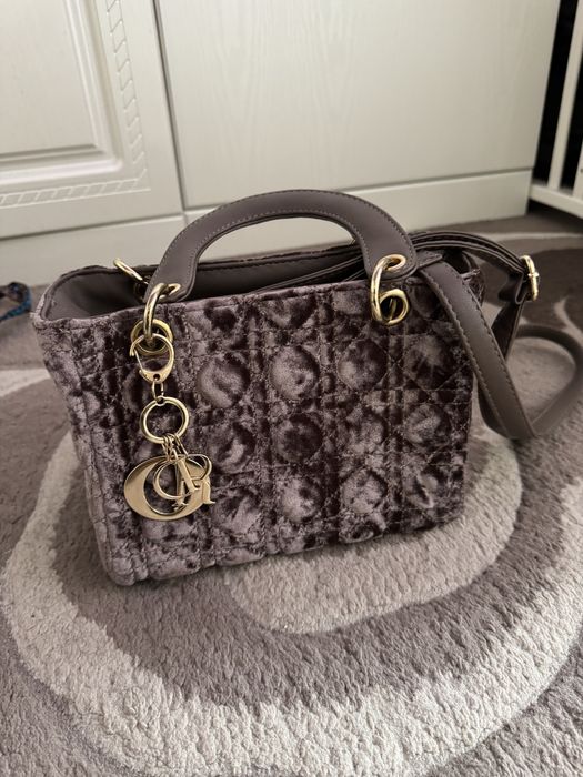 Продам разные сумки.