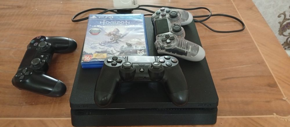 PS4 прошитая 9 goldhen с телевизором