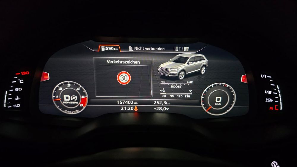 AUDI         SQ 7