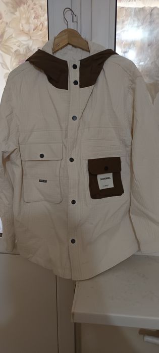 Продам ветровку мужская