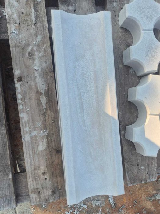 dale de beton pentru gradina.