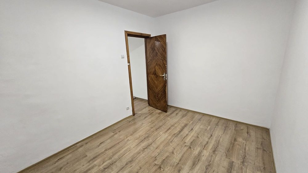 Apartament cu 3 camere tip X