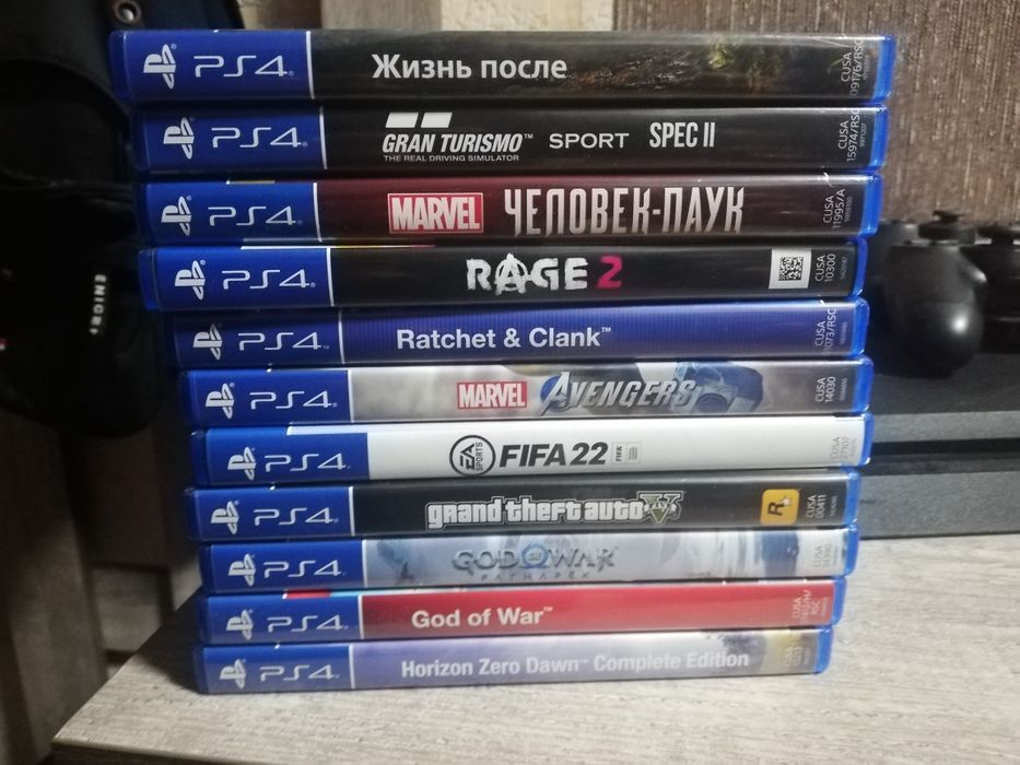 Sony playstation 4 slim 1tb 2022 года