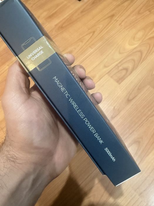 Magnetic wireless power bank Cellara 5000 Ah nouă