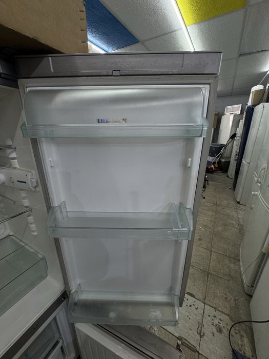 Хладилник с фризер BEKO