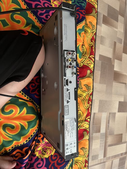 Продам DVD плеер с колокольчиками