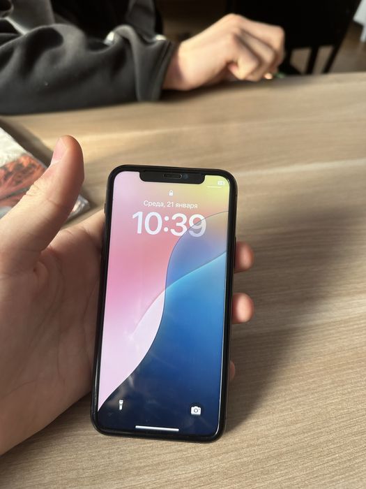 Продам Iphone 11 pro 256