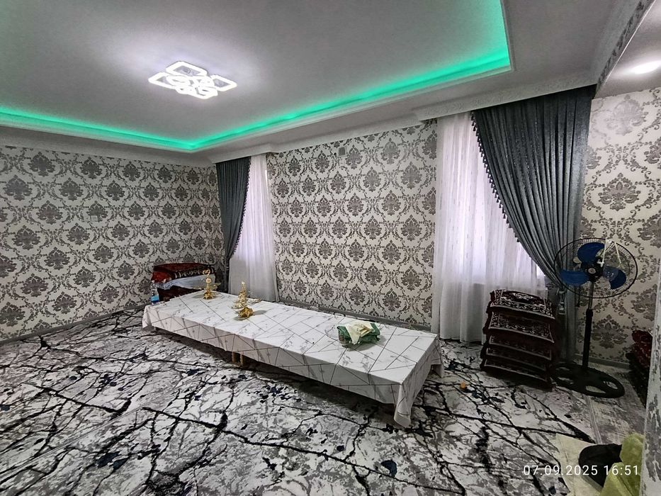 Участка сотилади 6 сотих