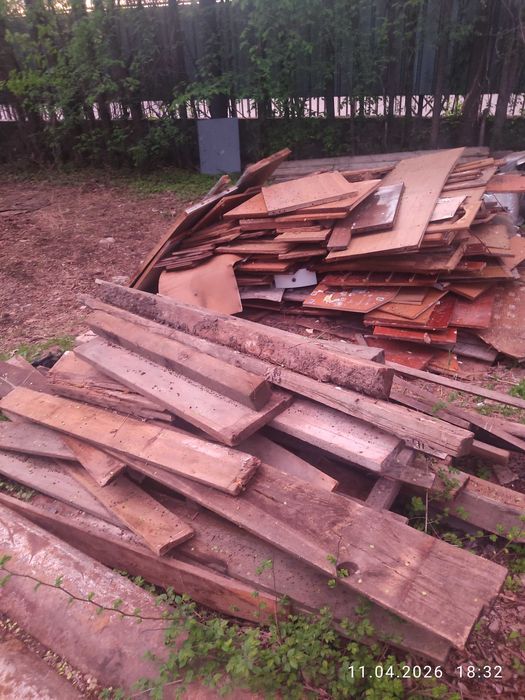 Дрова отдам бесплатно самовывозом