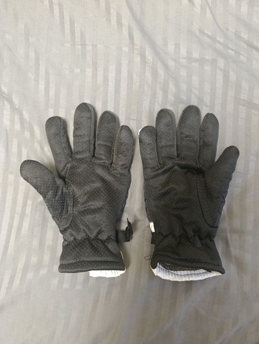 Перчатки зимние новые