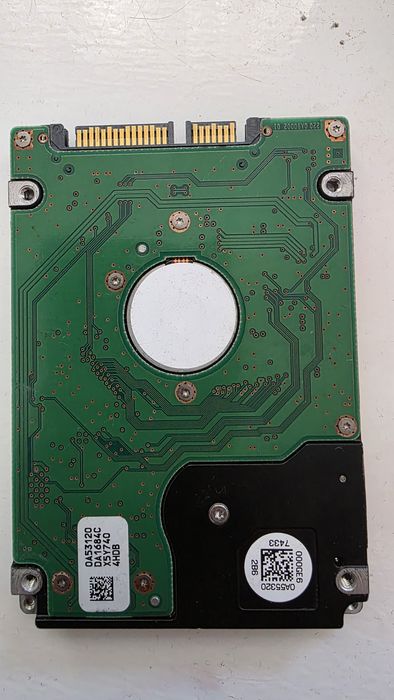 Harddisk Hdd Hitachi 2.5" 250gb 100%/87%