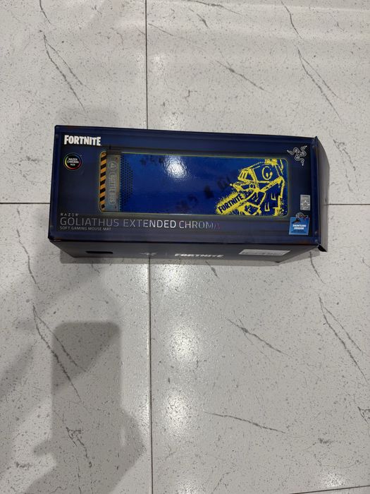 Гейминг подложка Razer Goliathus Extended Chroma, XXL, мека, Fortnite