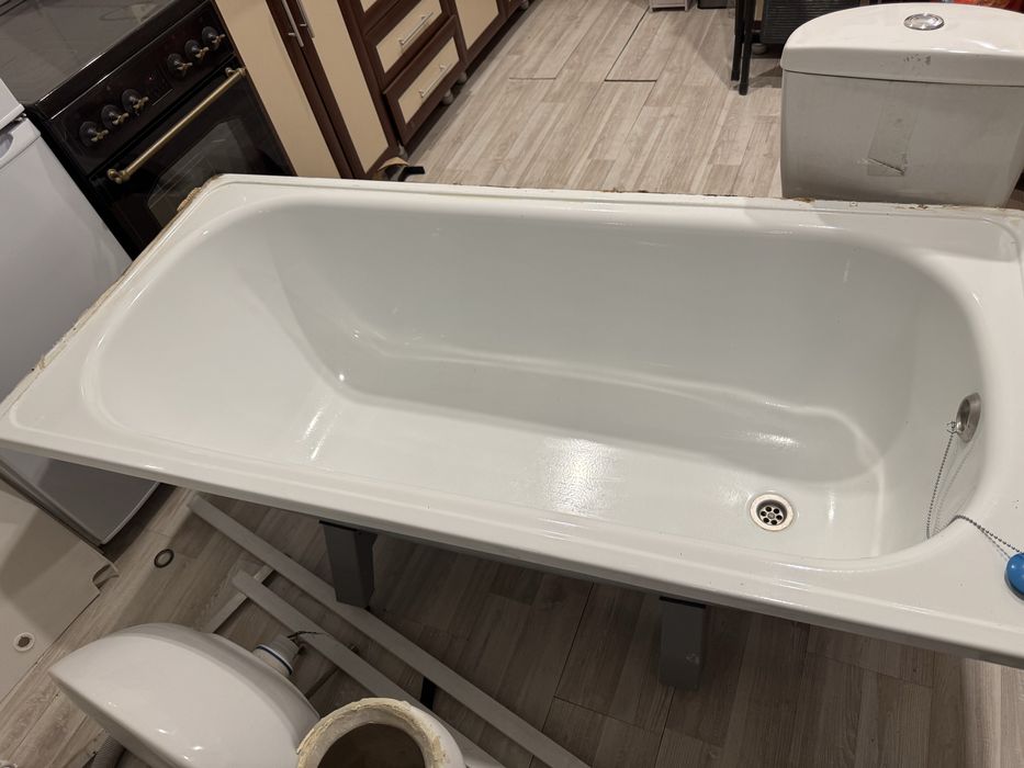 Продается ванна металлическая 150см*70см