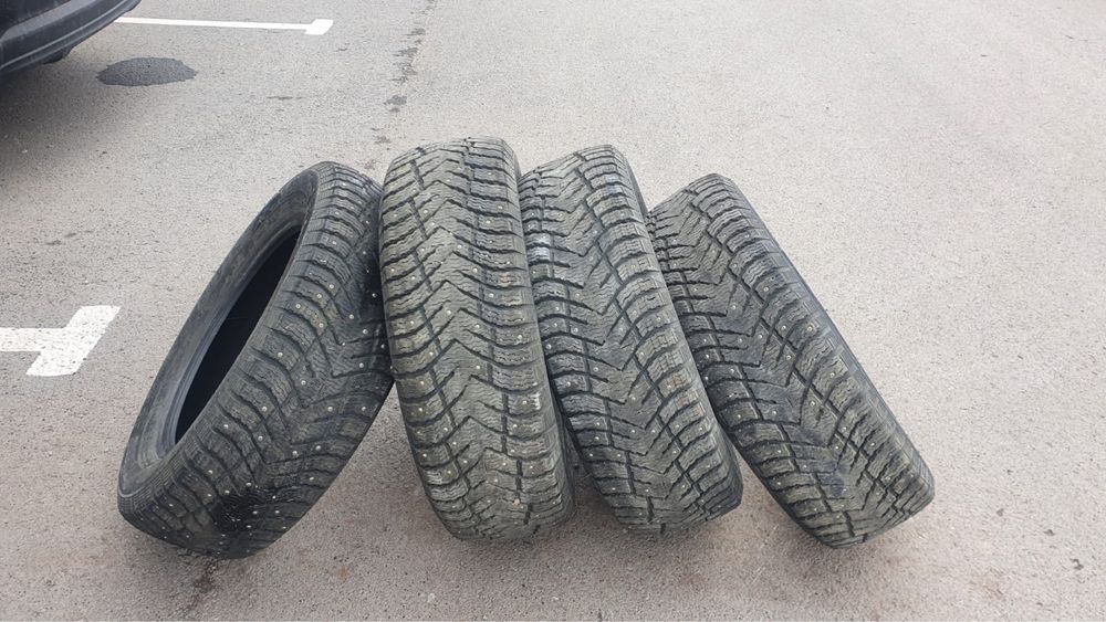 Продам зимние шины