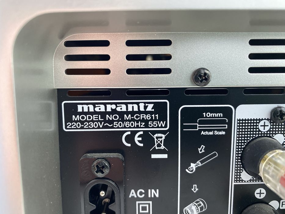 Ресивер Marantz M-CR611