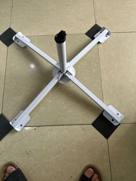 Zontik harxil krugli turtburchak 4 oyoglik donaga optomga sotiladi