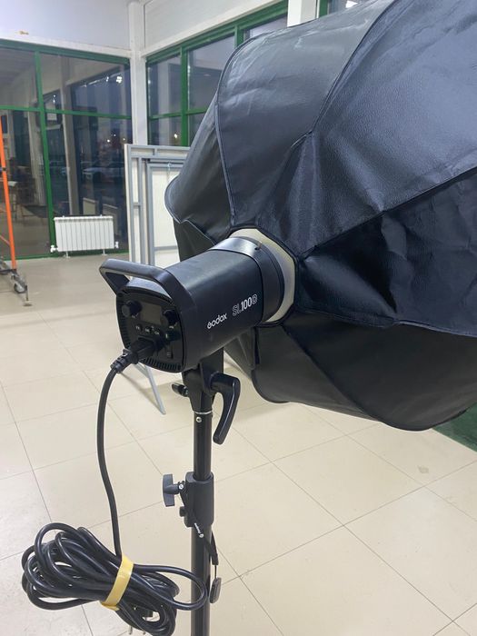 Постоянный свет Godox sl100D