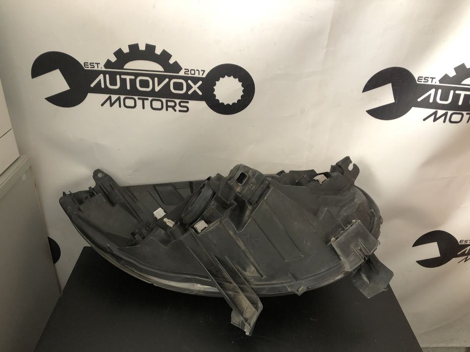 Far stanga Citroen C1