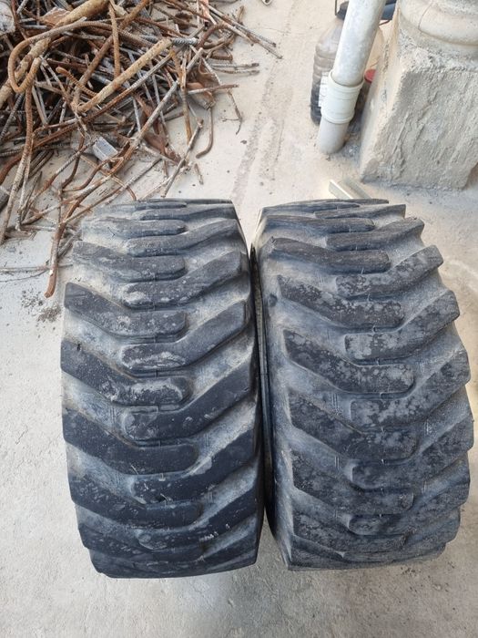 Мини Экскаватор балони б/у Хундай Доссан Волво