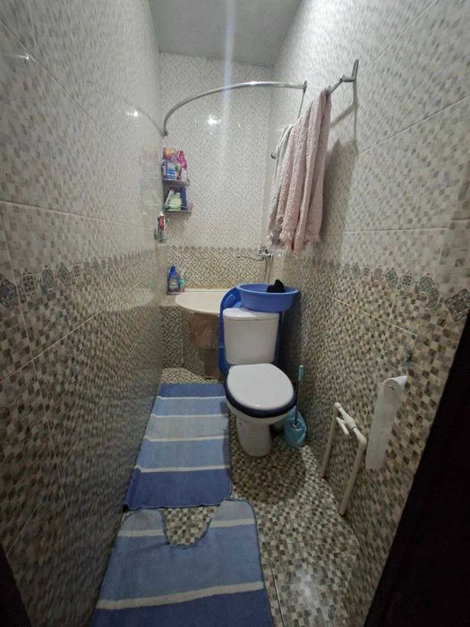 продам свою квартиру 1/4/4